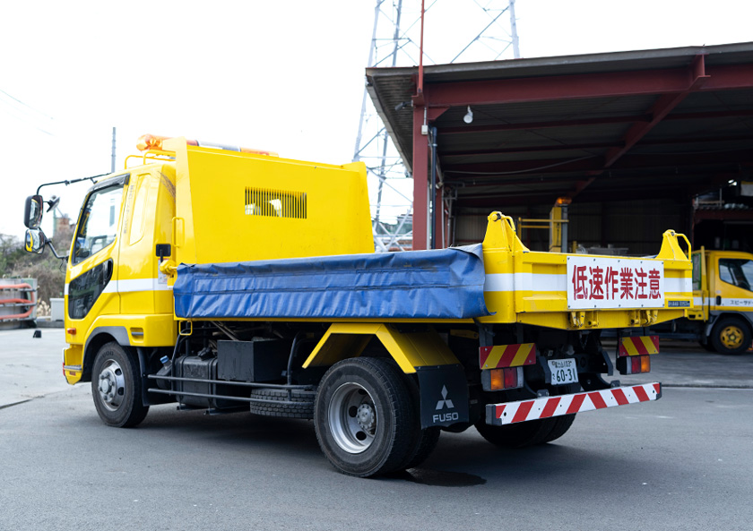 ダンプ車 4t